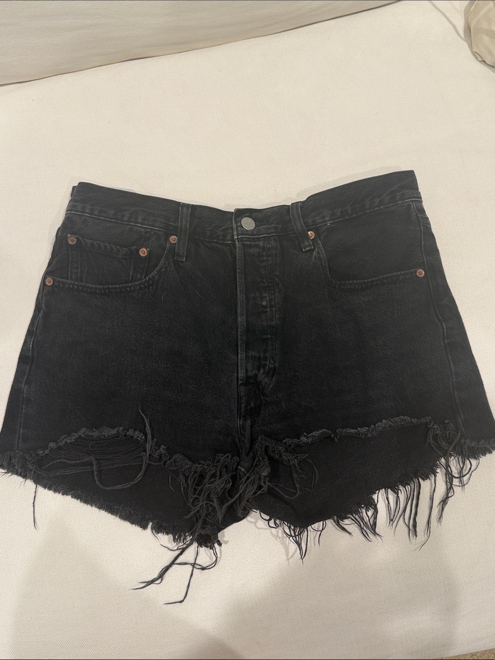 VTG 2005 Levi's Black Distressed High-Rise Denim Shorts